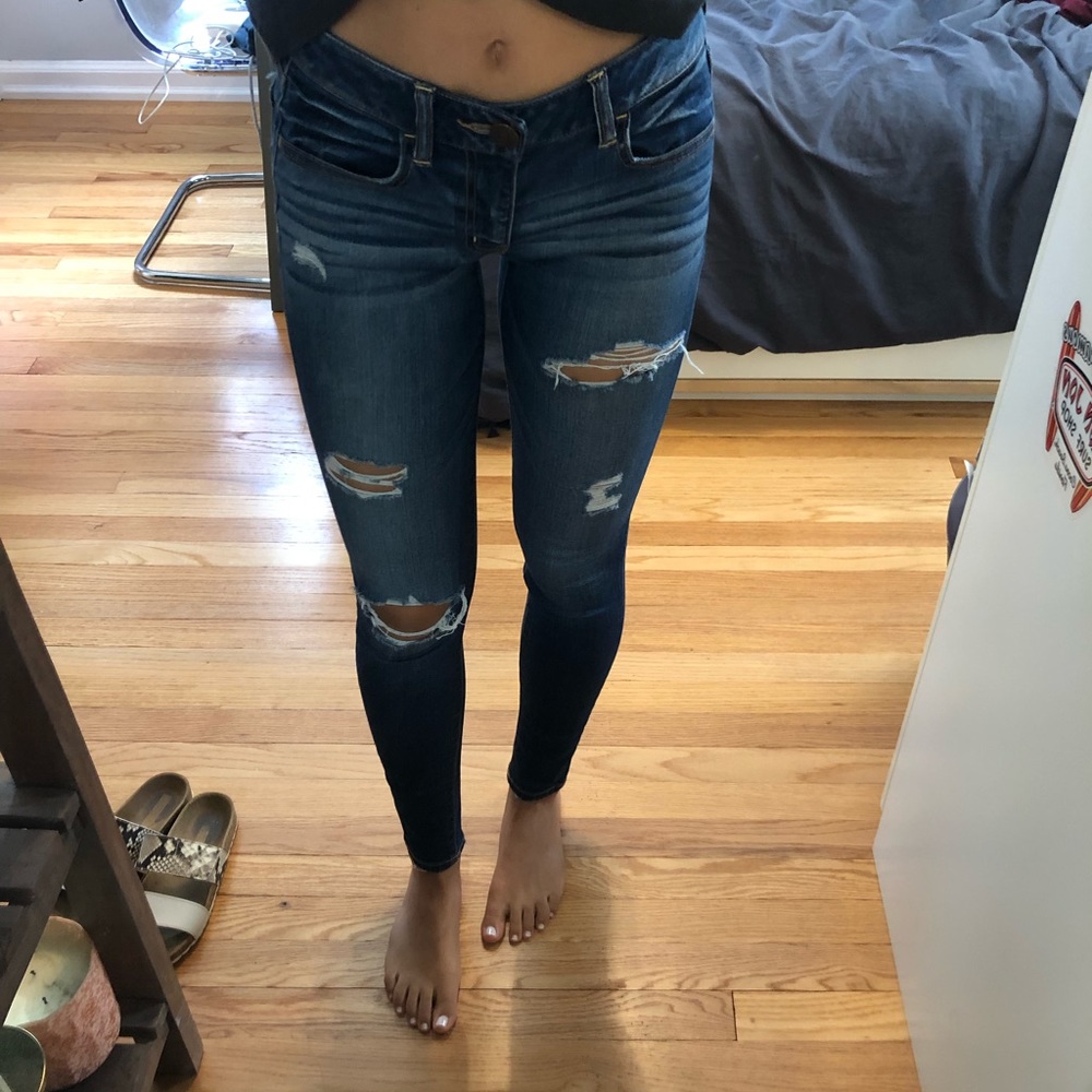 american eagle ripped dark wash jegging